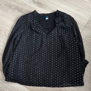 Old Navy Black Blouse with Elegant Design